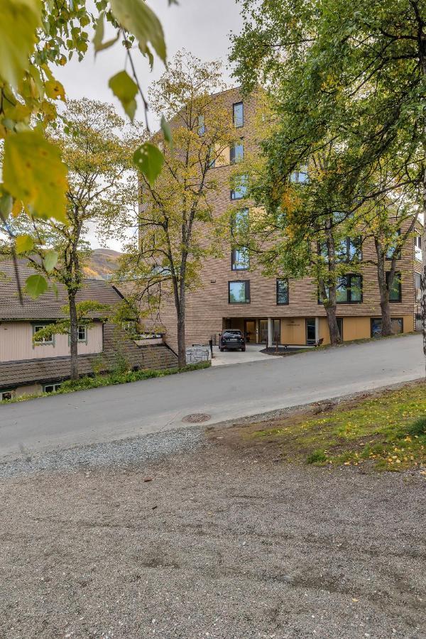 Penthouse In Downtown Tromso New Apartment Exterior foto